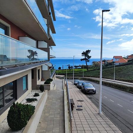 Un Rincon Con Vistas A La Ria, Playa Y Parking. Διαμέρισμα Ribeira Εξωτερικό φωτογραφία